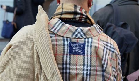 burberry group plc news|burberry ceo dividend.